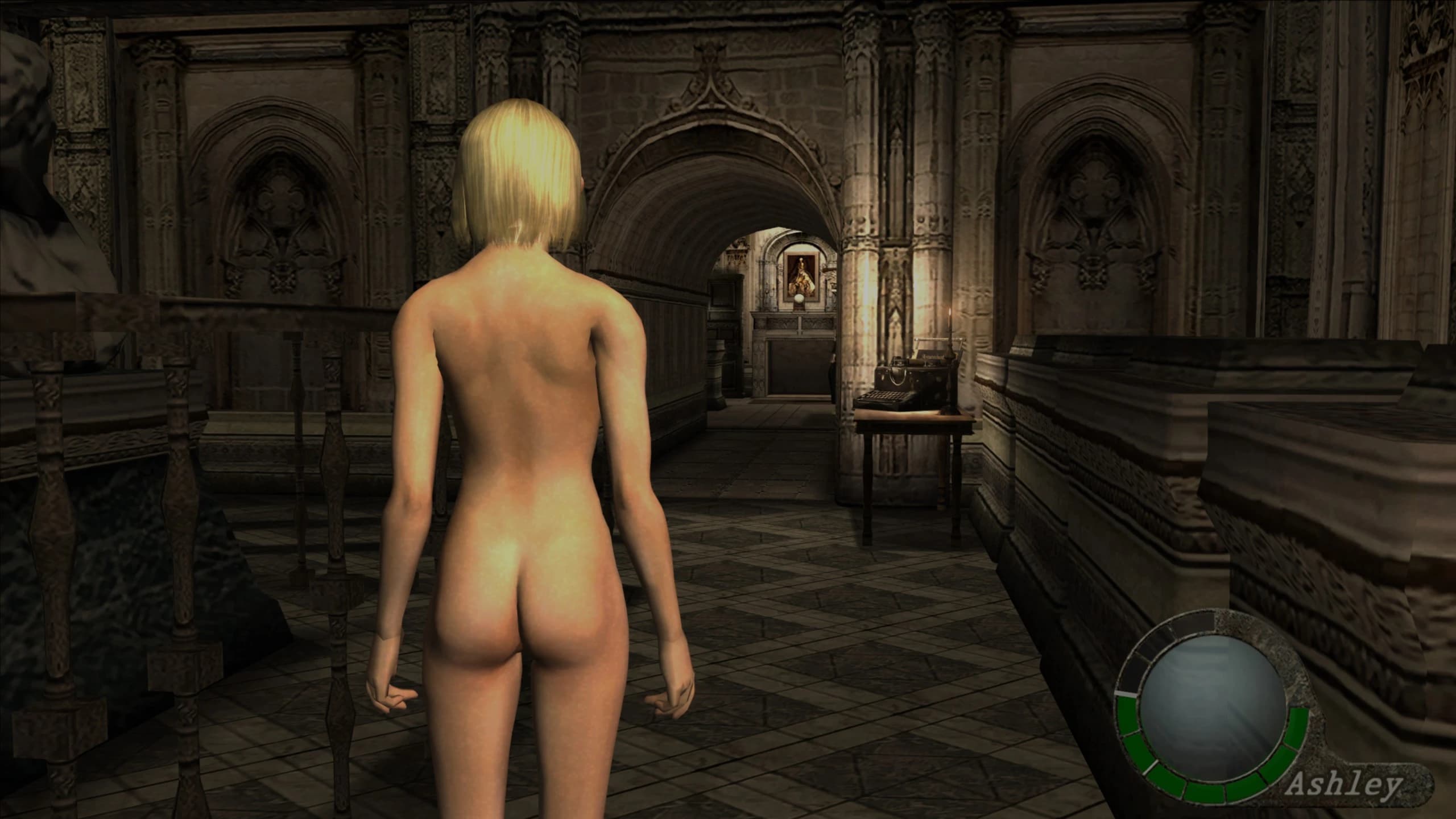 Ashley Naked Natural